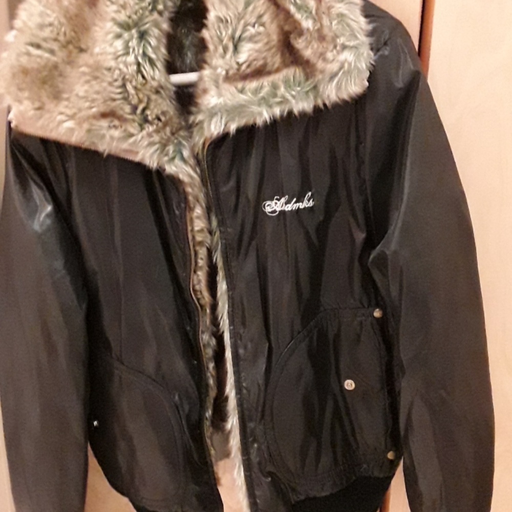 Zipper broke